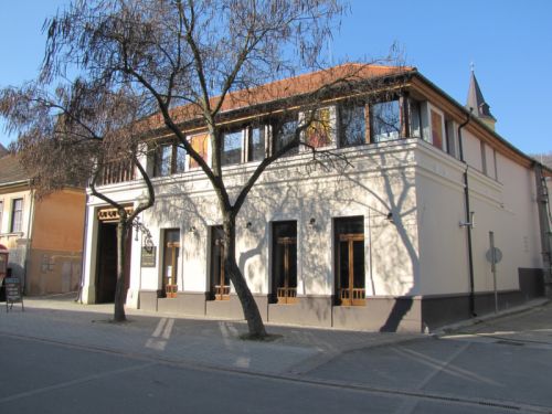 Igényes kivitelezés és bátor színhasználat az év homlokzatain Igényes kivitelezés és bátor színhasználat az év homlokzatain