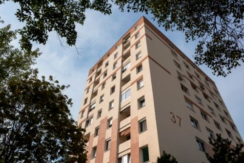 Igényes kivitelezés és bátor színhasználat az év homlokzatain Igényes kivitelezés és bátor színhasználat az év homlokzatain