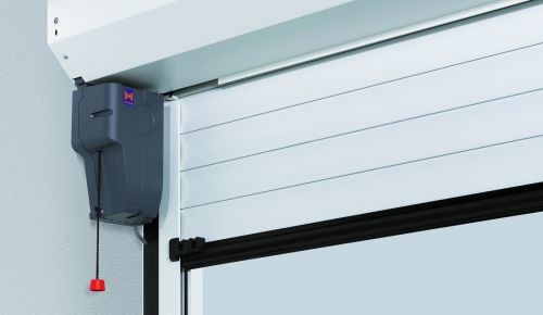 Redőnyként feltekeredő új garázskapu Redőnyként feltekeredő új garázskapu