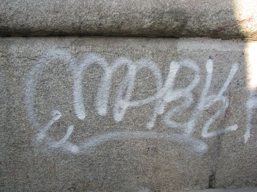 Homlokzattisztítás roncsolás, víz és oldószer nélkül Homlokzattisztítás roncsolás, víz és oldószer nélkül