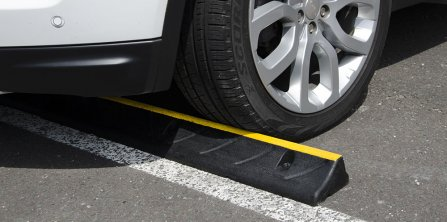 Biztonság és védelem rendszerben Biztonság és védelem rendszerben