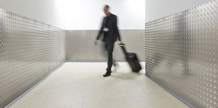 Biztonság és védelem rendszerben Biztonság és védelem rendszerben