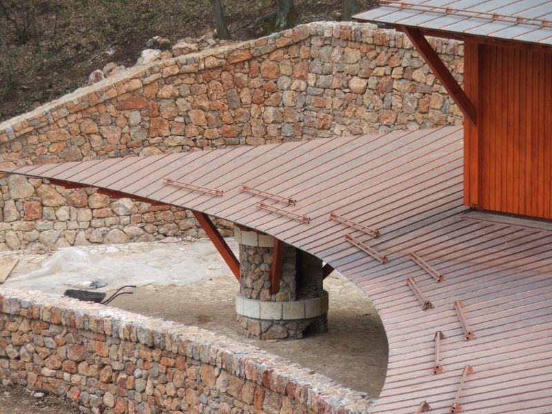 Tízéves az Aggteleki Nemzeti Park Vörös-tói Látogatóközpontja Tízéves az Aggteleki Nemzeti Park Vörös-tói Látogatóközpontja