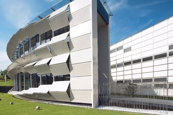 Táncoló homlokzat Táncoló homlokzat