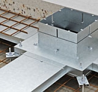 Karcsú padlócsatorna-rendszer az aljzatbetonban Karcsú padlócsatorna-rendszer az aljzatbetonban