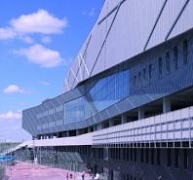 Titncink burkolat az ukrajnai futball-EB stadionjn