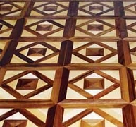 Táblás intarziaparketták akár íves betétekkel is Táblás intarziaparketták akár íves betétekkel is