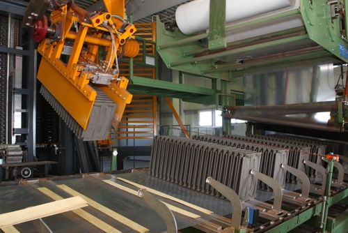 A felújításoknak köszönheti népszerűségét a különösen könnyű Synus betoncserép