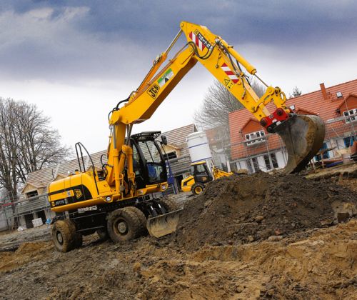 Gumikerekes kotrógépek hatékonyságnövelő fedélzeti számítógéppel