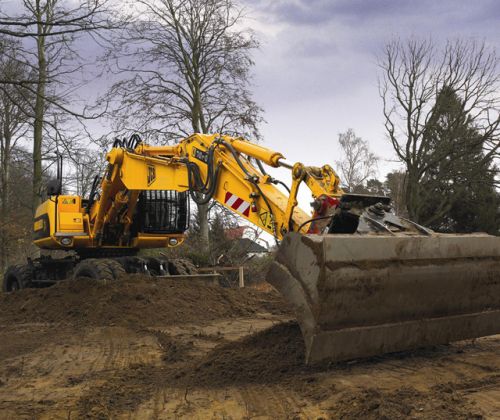 Gumikerekes kotrógépek hatékonyságnövelő fedélzeti számítógéppel