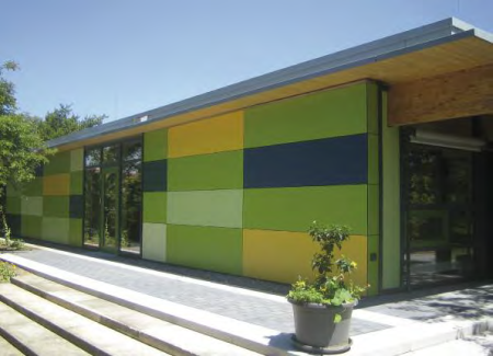 Faszerkezetű, nagytáblás homlokzatburkolat