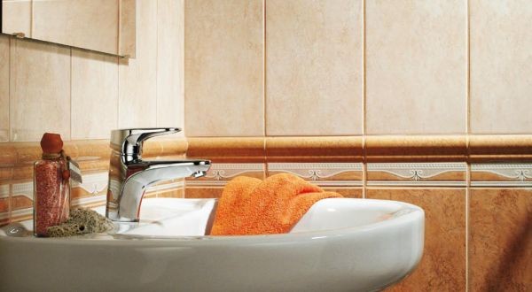 Színpompás fal- és padlóburkolatok