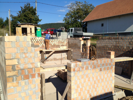 A+-os fal B-30-as falazóelemmel 40 cm alatt