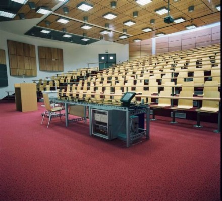 Nagy terhelhetőségű, mérettartó, higiénikus szőnyegek