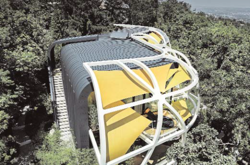 Városi Gábor festőművész kétlakásos háza, kontrasztos PREFA homlokzattal