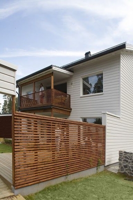 Speciálisan hőkezelt, időjárásálló fenyőanyag