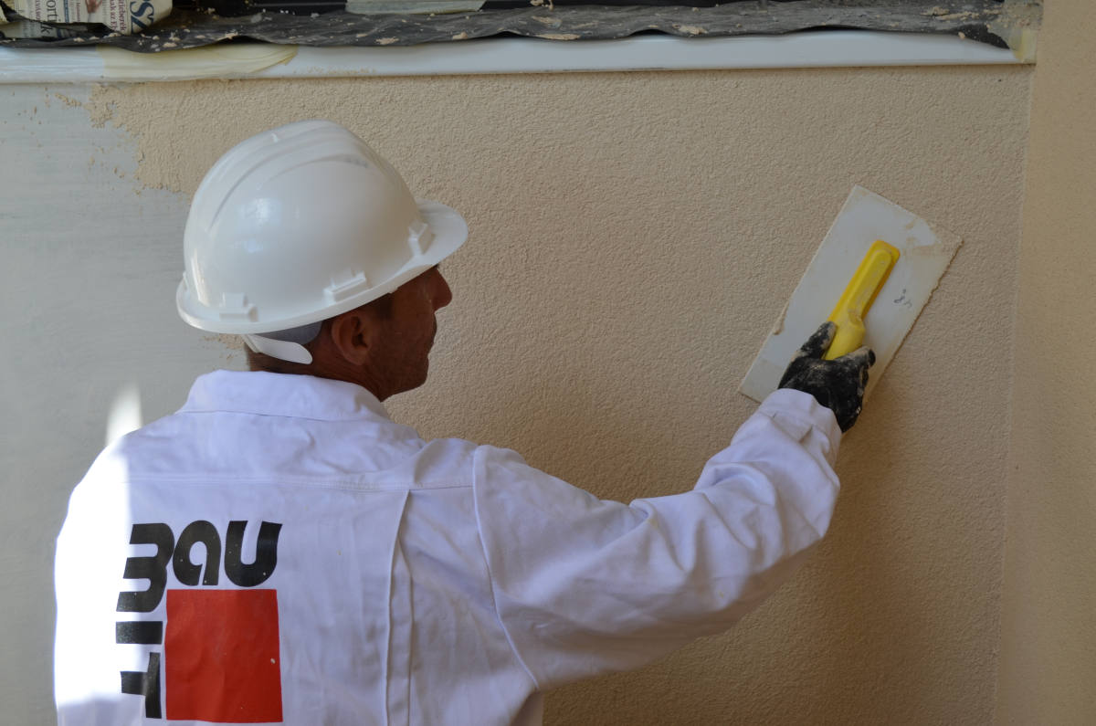 Homlokzati hőszigetelés meglévő hőszigetelő rendszerre