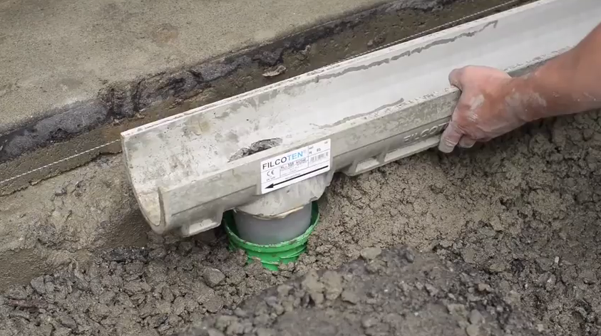 Vzelvezet folykk specilisan szlerstett betonbl