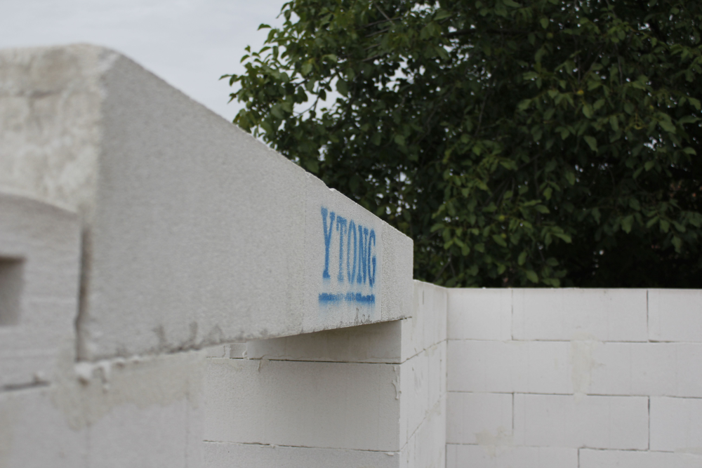 A tetőtér-beépítések problémáira jó megoldás a pórusbeton