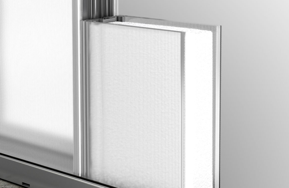 Üregkamrás polikarbonát panelrendszer épülethomlokzatokhoz Üregkamrás polikarbonát panelrendszer épülethomlokzatokhoz