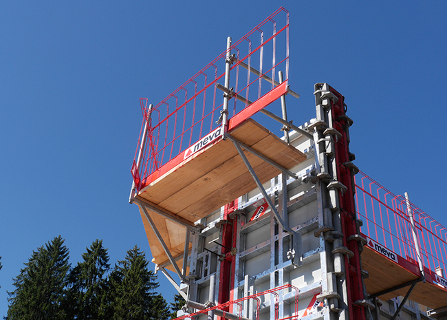 A 21. század zsaluja: extrém magasság, extrém falvastagság