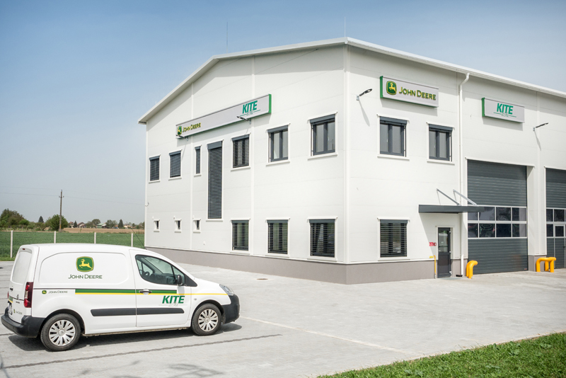 Precedenst teremtenek