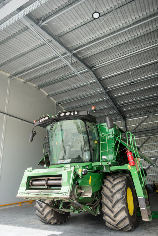 Precedenst teremtenek