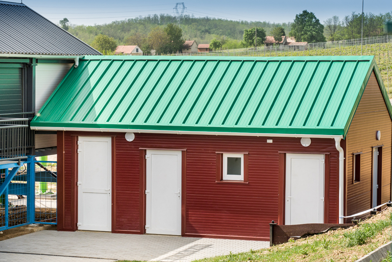 Precedenst teremtenek