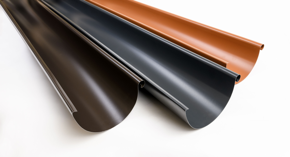 Színes ereszcsatorna-rendszer