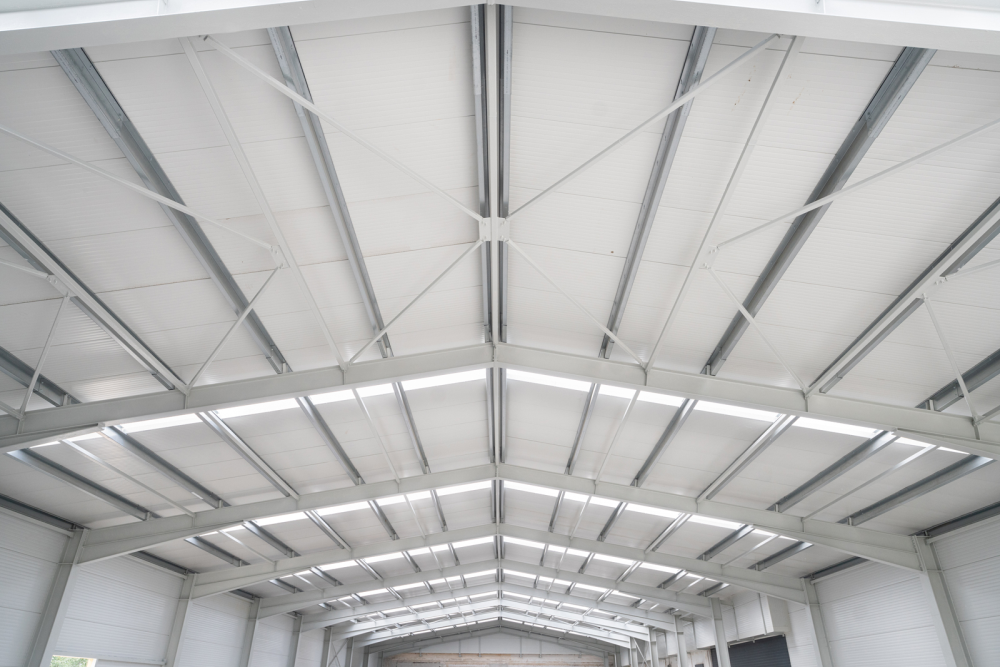 Acélszerkezeti csomópontok és szellemi kapcsolódások, avagy az építészmérnök, a statikus és a gyártó szakmai szövetsége