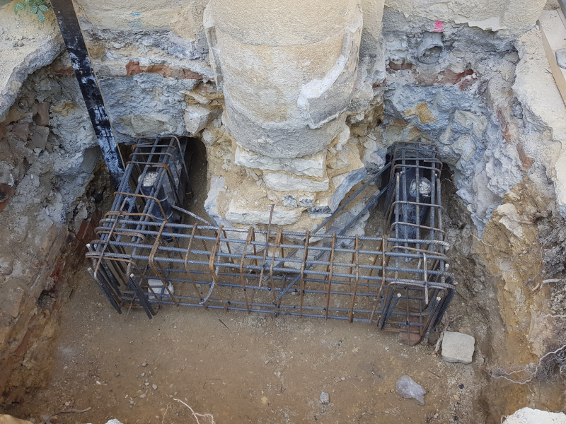 Bontás, felújítás, kiegészítés: új iskola, értékmentéssel