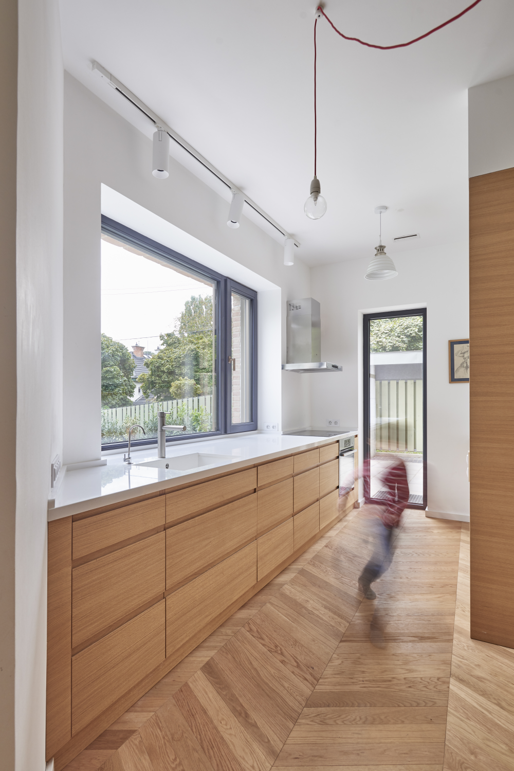 Gondosan komponált terek a házon kívül és belül