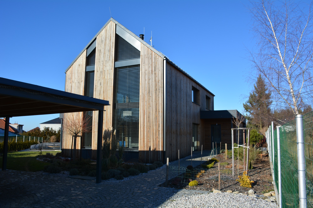 Egyrétegű hőszigetelő téglafal – külső hőszigetelés nélkül