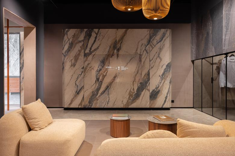 Az egyediség kifejezése kerámiaburkolatokkal Az egyediség kifejezése kerámiaburkolatokkal