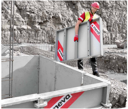 Meva Alufix: minden elemében újrahasznosítható, könnyű falzsaluzat Meva Alufix: minden elemében újrahasznosítható, könnyű falzsaluzat