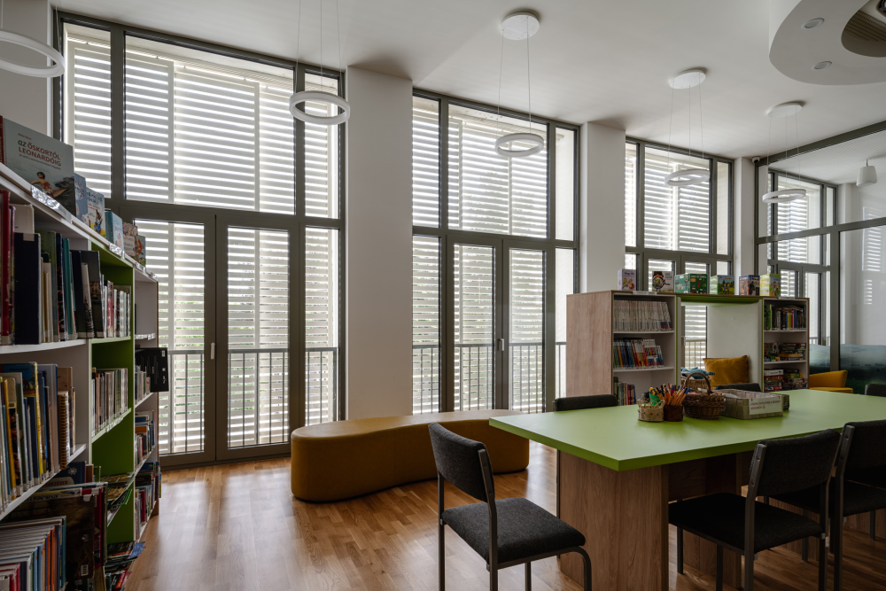 Ismerős és mégis új – Ady Endre Művelődési Központ, Nyergesújfalu Ismerős és mégis új – Ady Endre Művelődési Központ, Nyergesújfalu