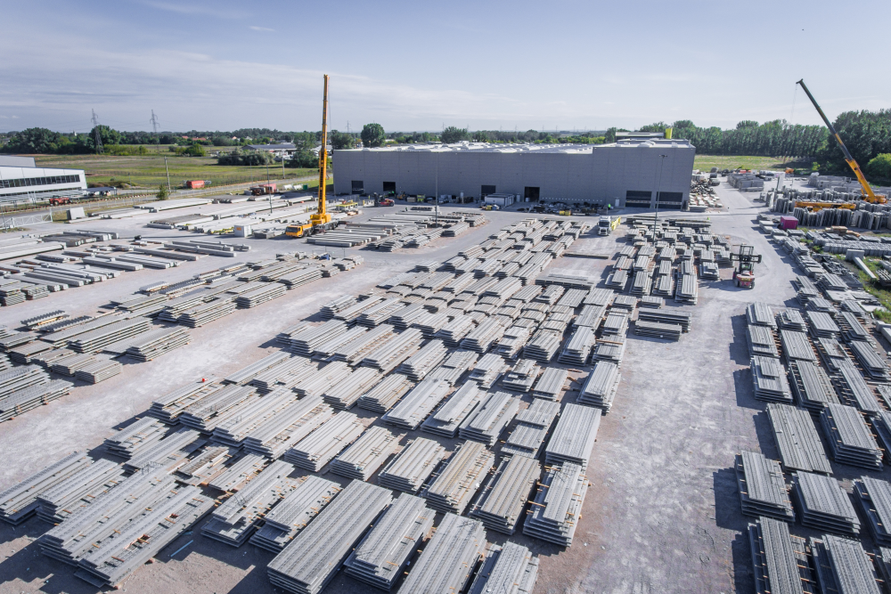 A piaci igényekkel együtt növekszik a gyártás és fejlődik a logisztika