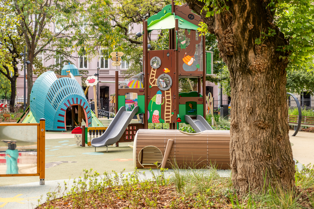 Lerombolt épület helyére épült a Kufli-játszótér