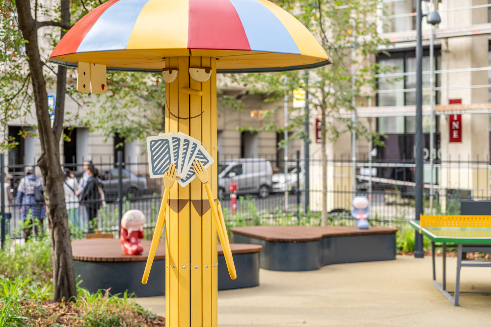 Lerombolt épület helyére épült a Kufli-játszótér Lerombolt épület helyére épült a Kufli-játszótér