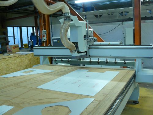 A nagytáblás homlokzatburkolattól a belsőépítészeti lemezekig