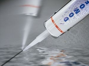 Vizes felületen is tömít