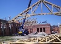 Kis- és közepes fesztávú tetőszerkezetek rácsostartókkal Kis- és közepes fesztávú tetőszerkezetek rácsostartókkal