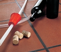 Megoldás a tartósan penészmentes fugázásra