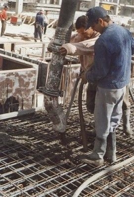 Szacharóz kötéskésleltető normál betonhoz