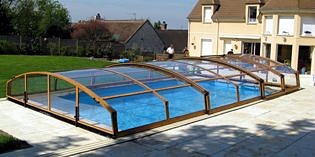 Nyitható medencefedések speciális igényekhez is