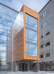 Impozáns üveghomlokzat kimagasló hőszigeteléssel