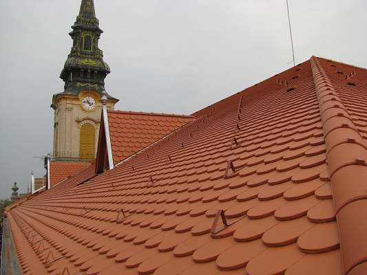 Knittel nyerte a tetőszépségversenyt – a hóhérakasztás elmaradt