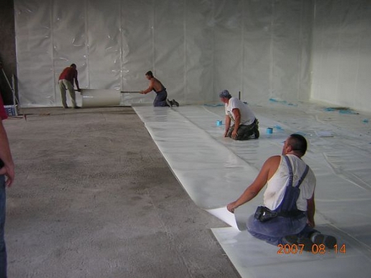 Talajszint alatti helyiségek biztonságos vízszigetelése