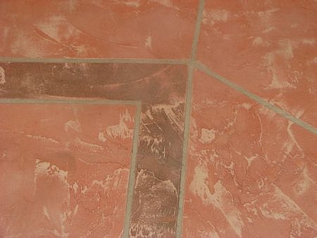 Kreatív és tartós felületképzés járható díszglett-tel