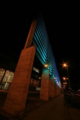 Energiatudatosan is készíthető izgalmas homlokzatvilágítás